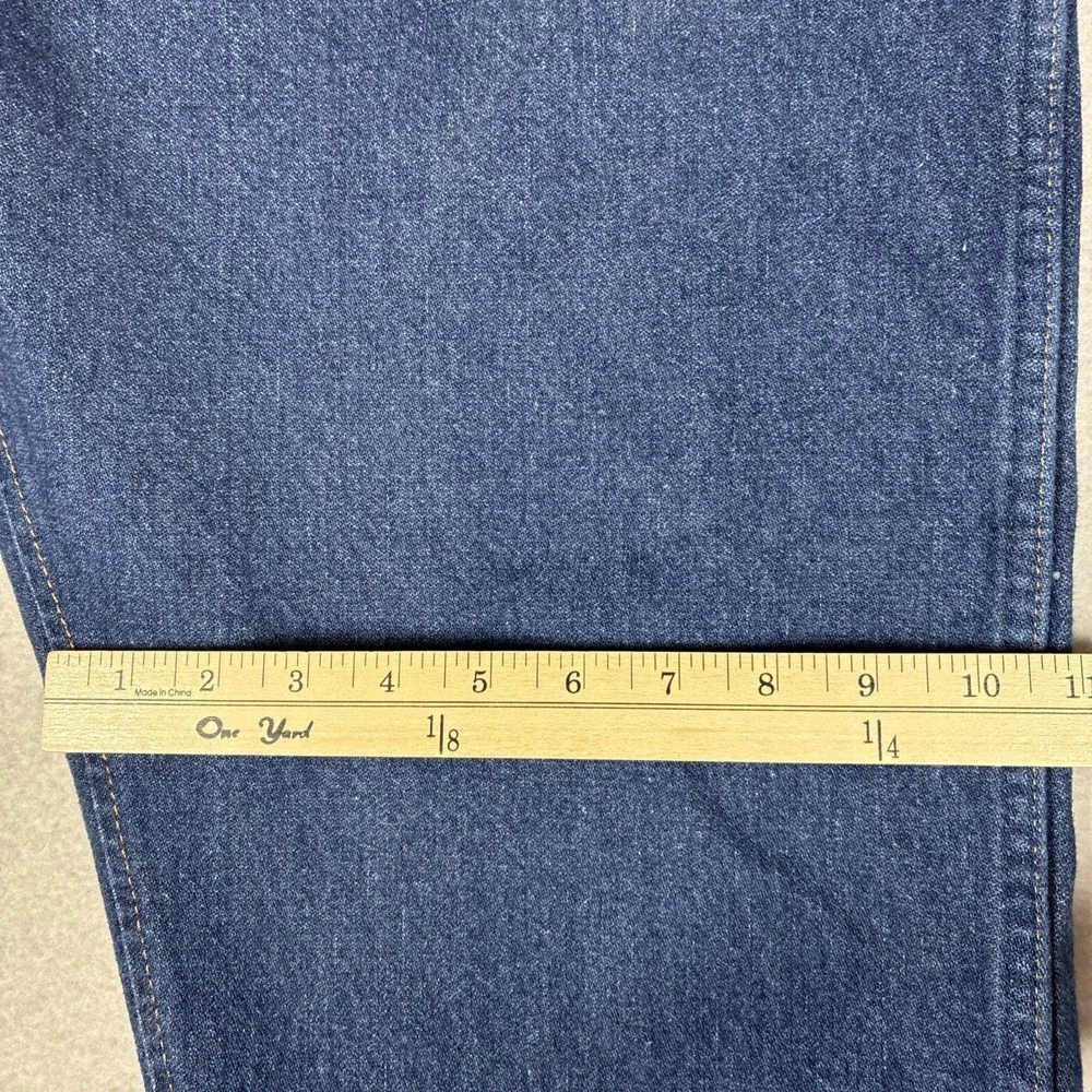 Wrangler 47 MWZ Blue Jeans Mens Size 44 x 32 Regular Fit Straight Leg Western